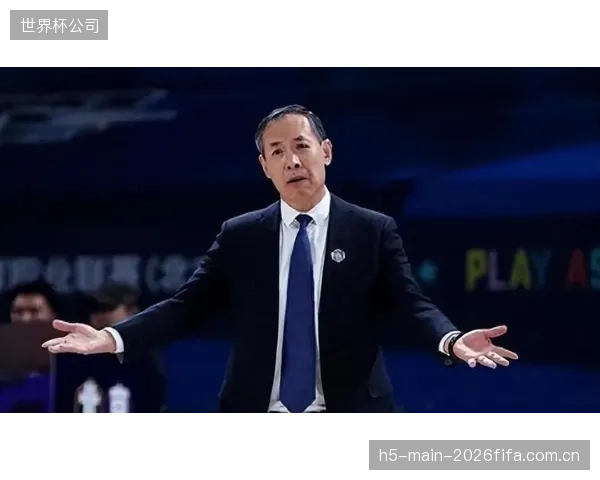 京沪大战历史重演，许利民指导或将沿用常规赛限制洛夫顿的防守策略。